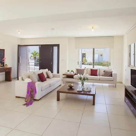 Apartment Athina 8 *